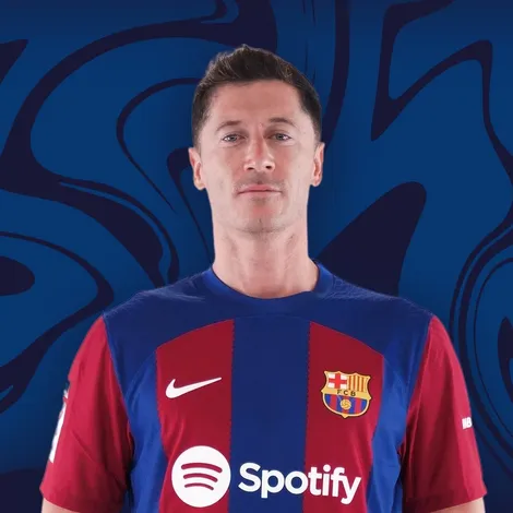 Robert Lewandowski  joueur du Ns Masia FC